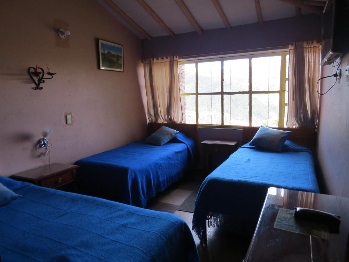 Hotel Porton De Oceta Mongui Bagian luar foto