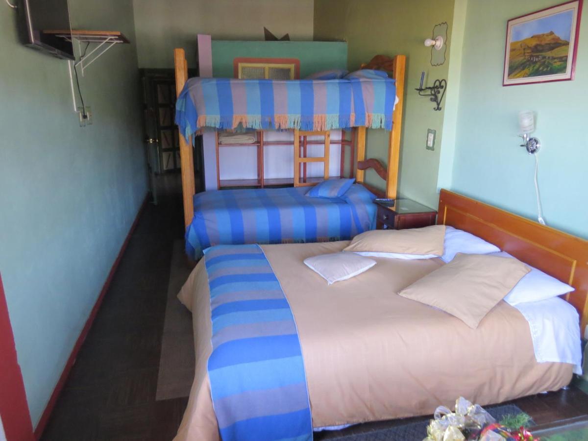Hotel Porton De Oceta Mongui Bagian luar foto